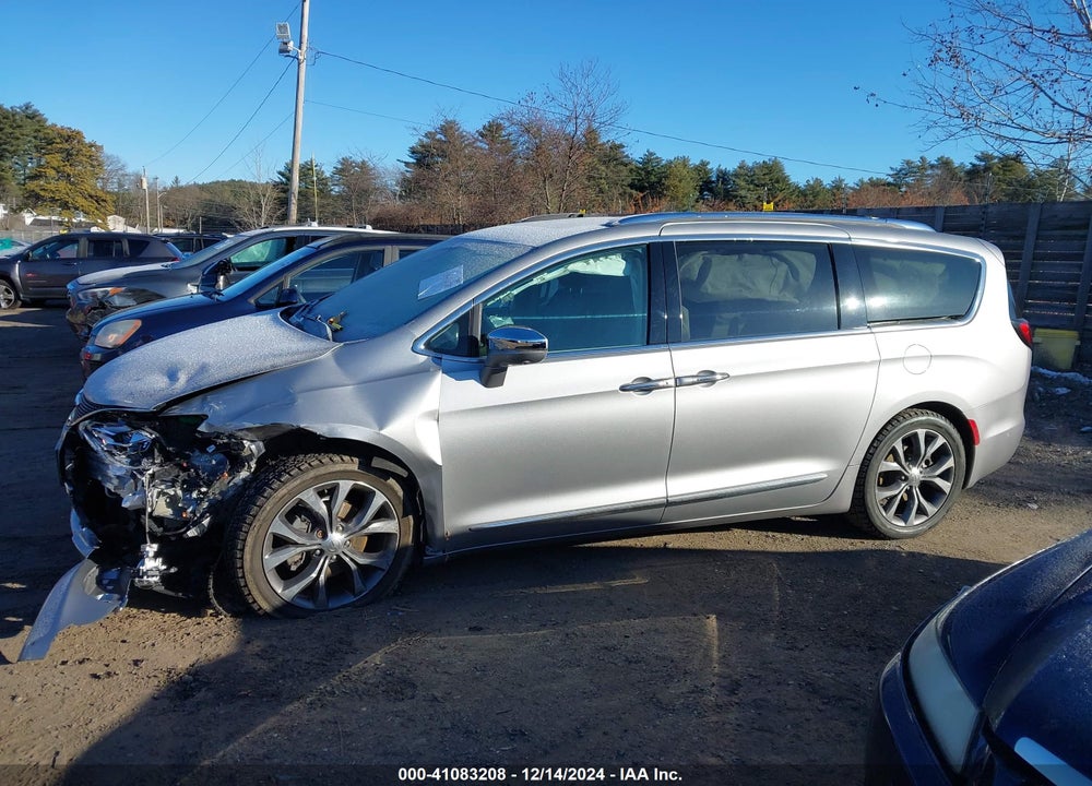 2017 CHRYSLER PACIFICA LIMITED VIN: 2C4RC1GG2HR821867
