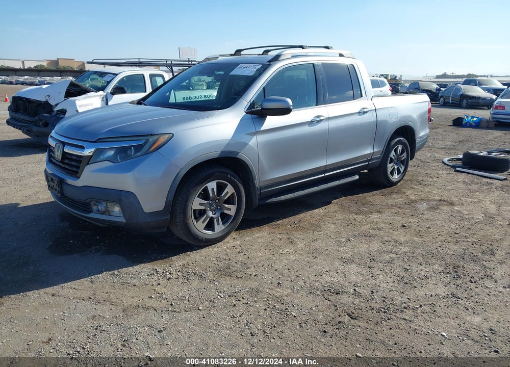 2017 HONDA RIDGELINE RTL-E VIN: 5FPYK3F7XHB033904
