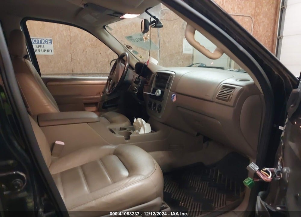 2005 FORD EXPLORER XLT/XLT SPORT VIN: 1FMDU73W25ZA46605