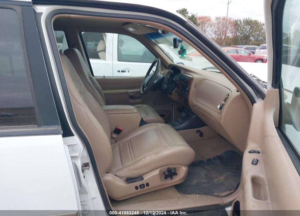 2001 MERCURY MOUNTAINEER VIN: 4M2ZU66P21UJ11107