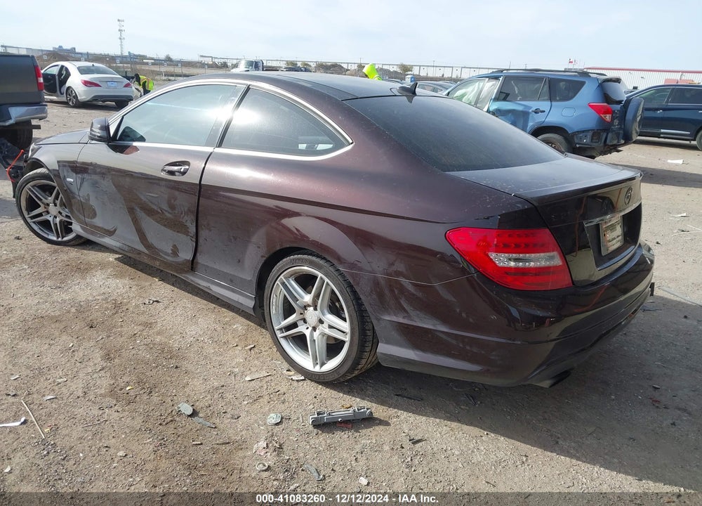 2012 MERCEDES-BENZ C 250 VIN: WDDGJ4HB6CF855611