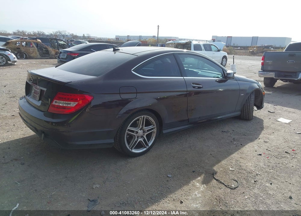 2012 MERCEDES-BENZ C 250 VIN: WDDGJ4HB6CF855611