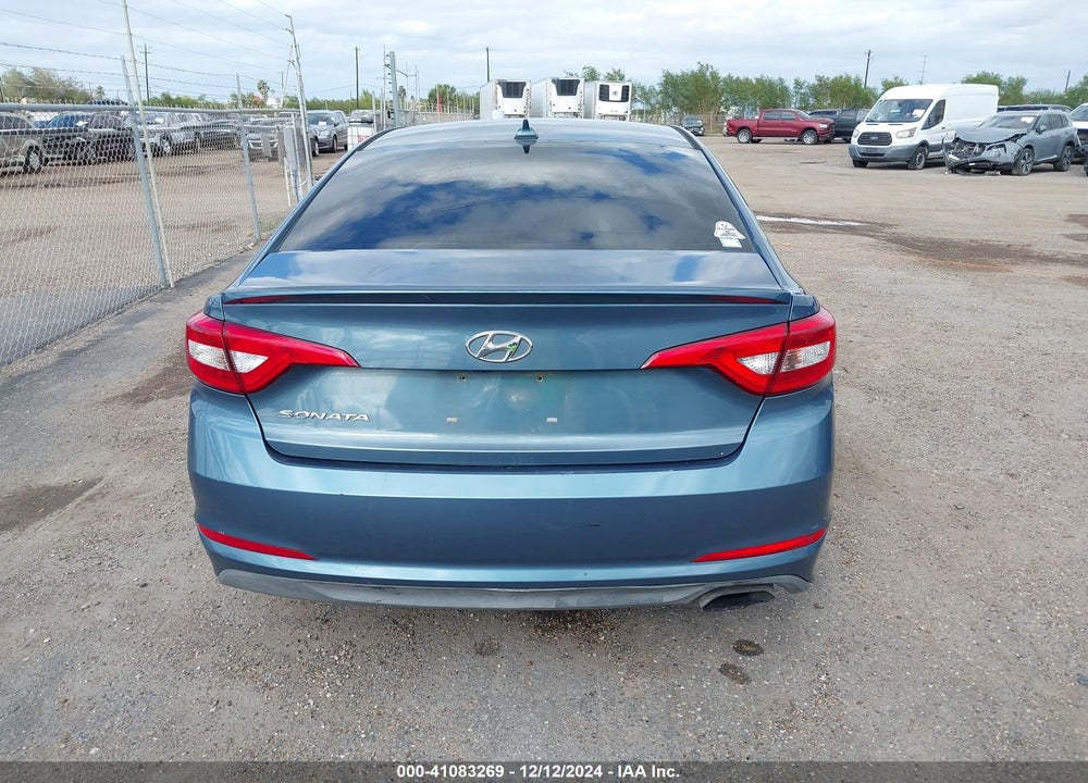 2016 HYUNDAI SONATA VIN: 5NPE24AF7GH353438
