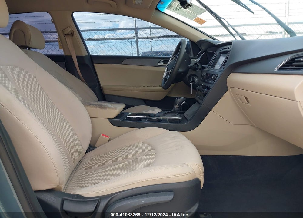 2016 HYUNDAI SONATA VIN: 5NPE24AF7GH353438