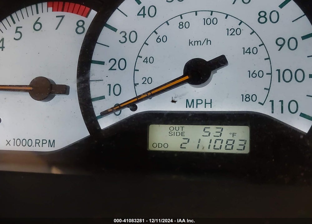 2003 TOYOTA COROLLA LE VIN: 1NXBR32EX3Z049742