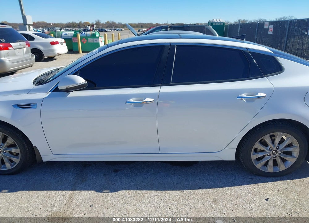 2016 KIA OPTIMA EX VIN: 5XXGU4L32GG093421