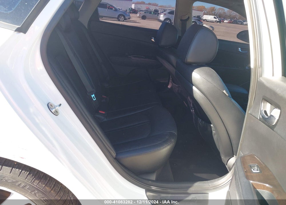 2016 KIA OPTIMA EX VIN: 5XXGU4L32GG093421