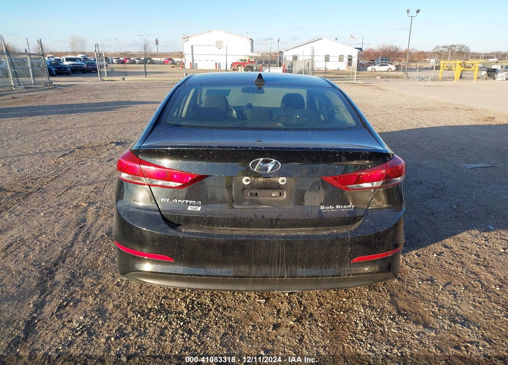 2018 HYUNDAI ELANTRA SE VIN: 5NPD74LF8JH400820