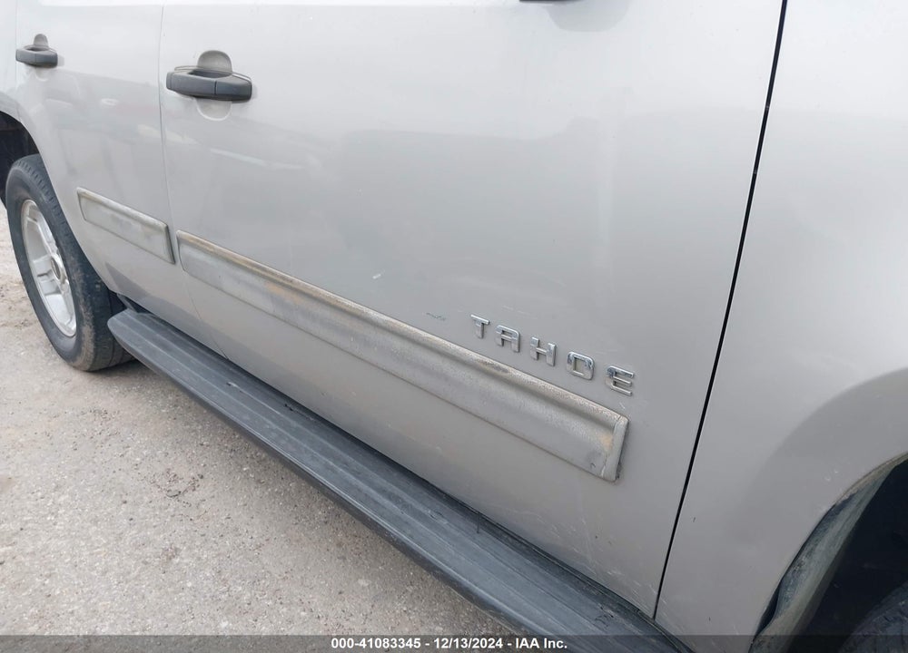 2009 CHEVROLET TAHOE LS VIN: 1GNEC13399R292465