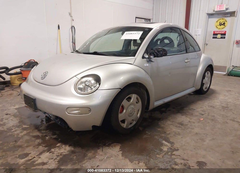 2001 VOLKSWAGEN NEW BEETLE GLX VIN: 3VWDD21C11M440783