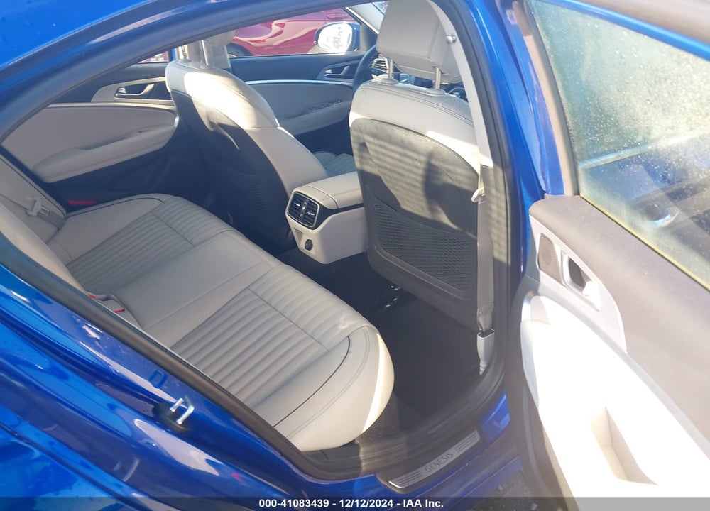 2021 GENESIS G70 2.0T AWD VIN: KMTG34LA3MU072540
