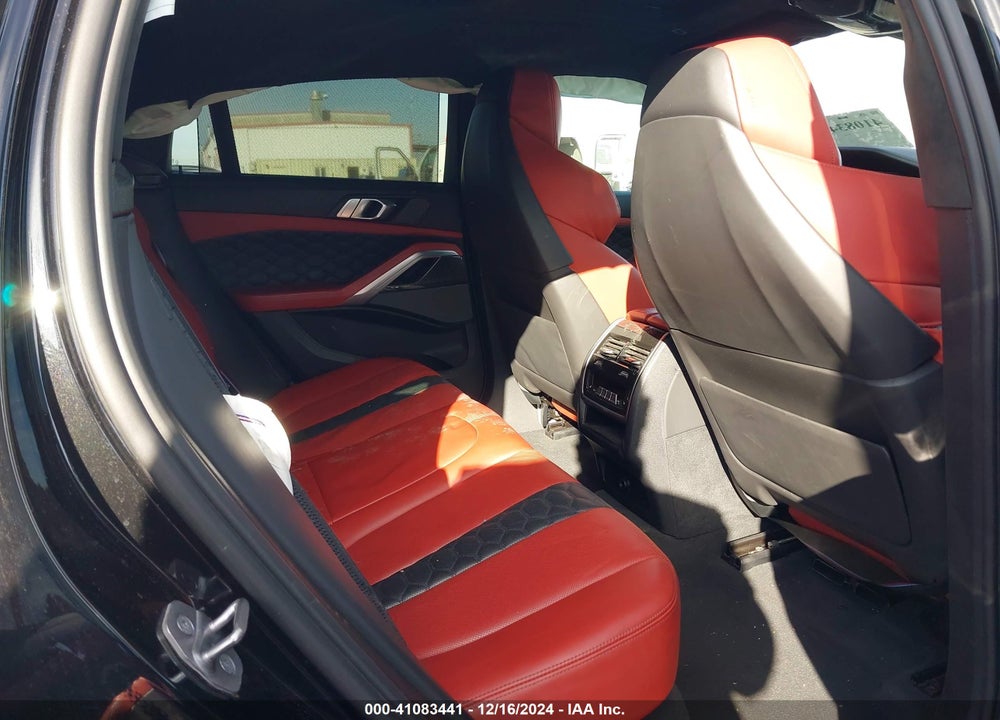 2022 BMW X6 M VIN: 5YMCY0C08N9L74433