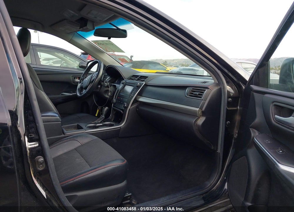 2017 TOYOTA CAMRY VIN: 4T1BF1FK4HU749583