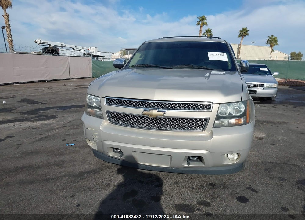 2008 CHEVROLET TAHOE LTZ VIN: 1GNFK13068J209164