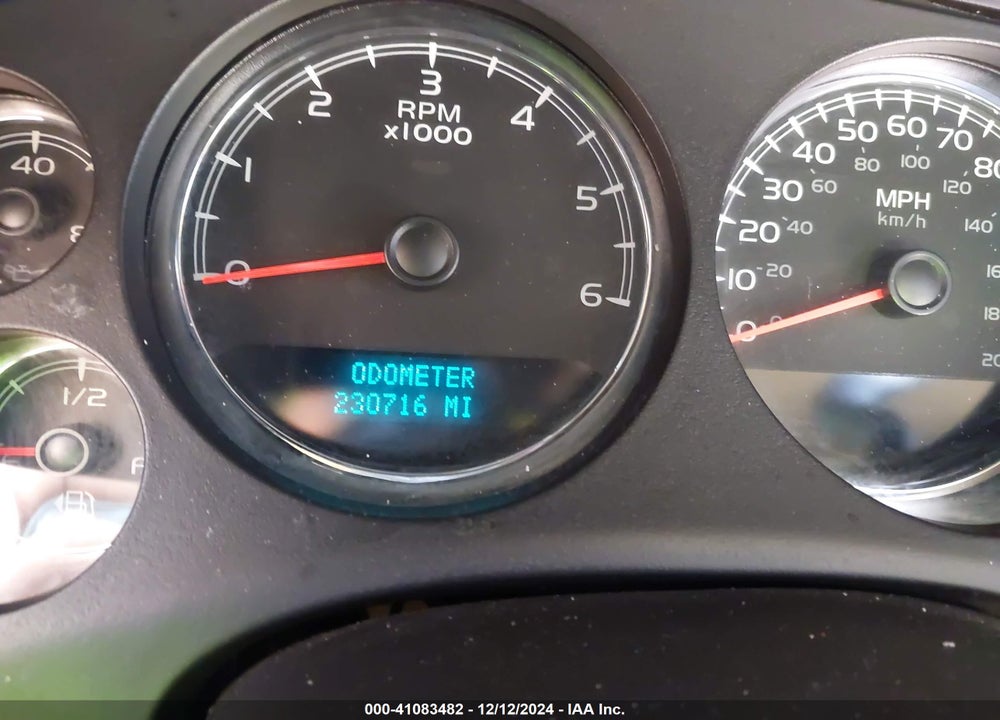 2008 CHEVROLET TAHOE LTZ VIN: 1GNFK13068J209164