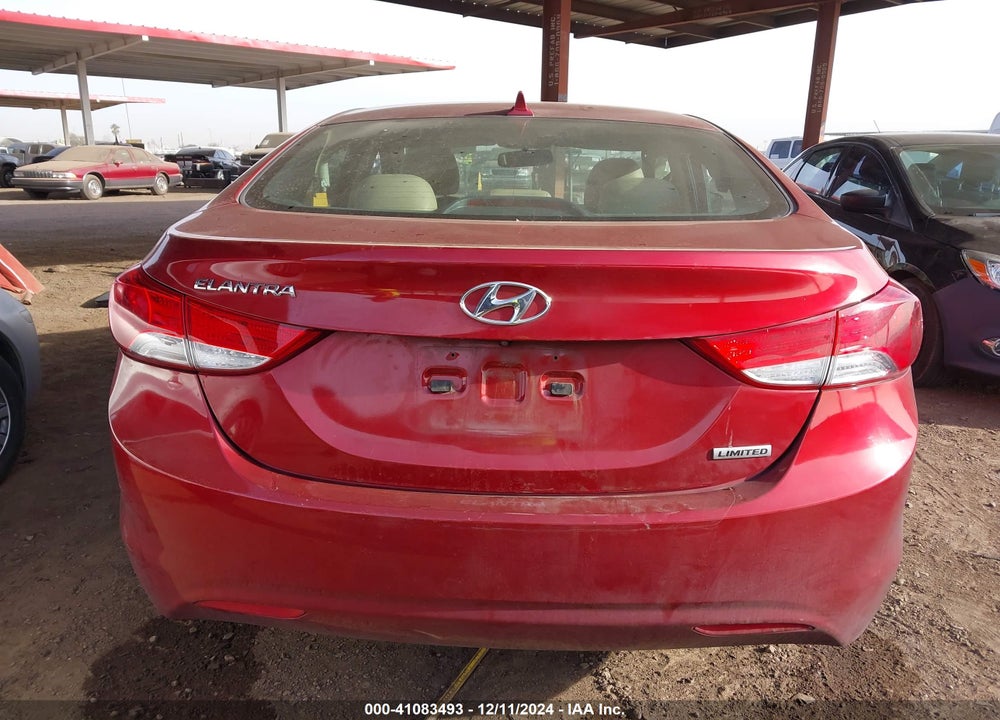 2013 HYUNDAI ELANTRA VIN: 5NPDH4AE8DH185189