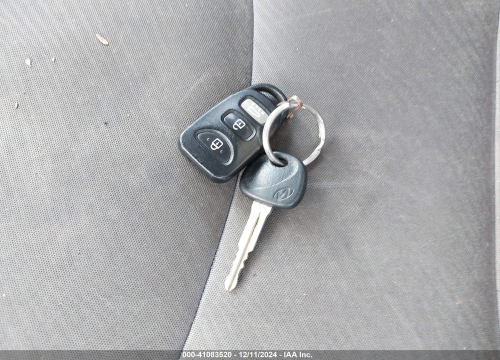 2013 HYUNDAI ELANTRA GLS VIN: 5NPDH4AE5DH313002