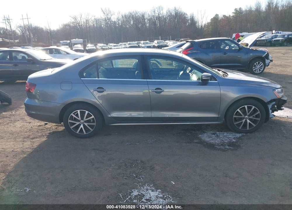 2017 VOLKSWAGEN JETTA 1.4T SE VIN: 3VWDB7AJ3HM358095