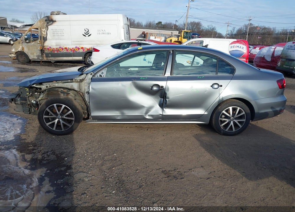 2017 VOLKSWAGEN JETTA 1.4T SE VIN: 3VWDB7AJ3HM358095