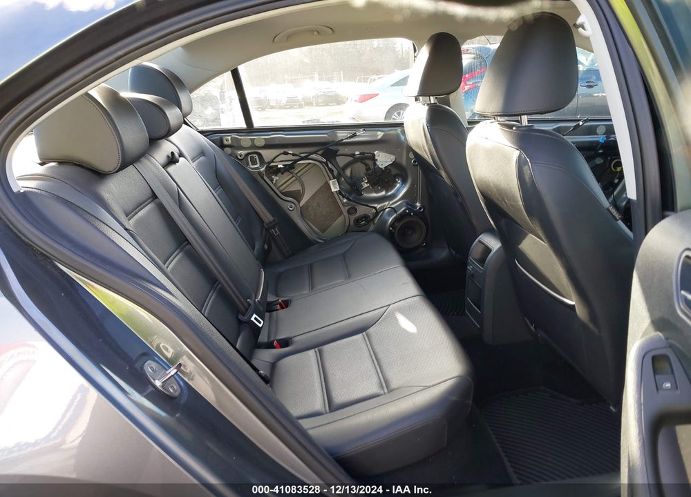 2017 VOLKSWAGEN JETTA 1.4T SE VIN: 3VWDB7AJ3HM358095
