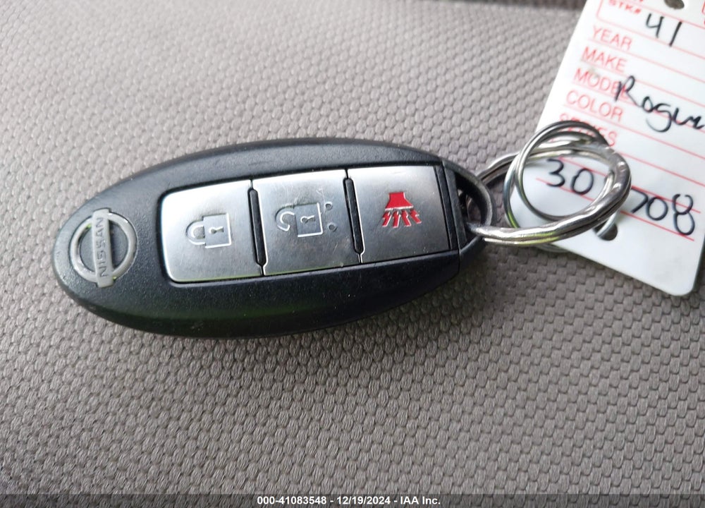 2011 NISSAN ROGUE SV VIN: JN8AS5MV5BW301708