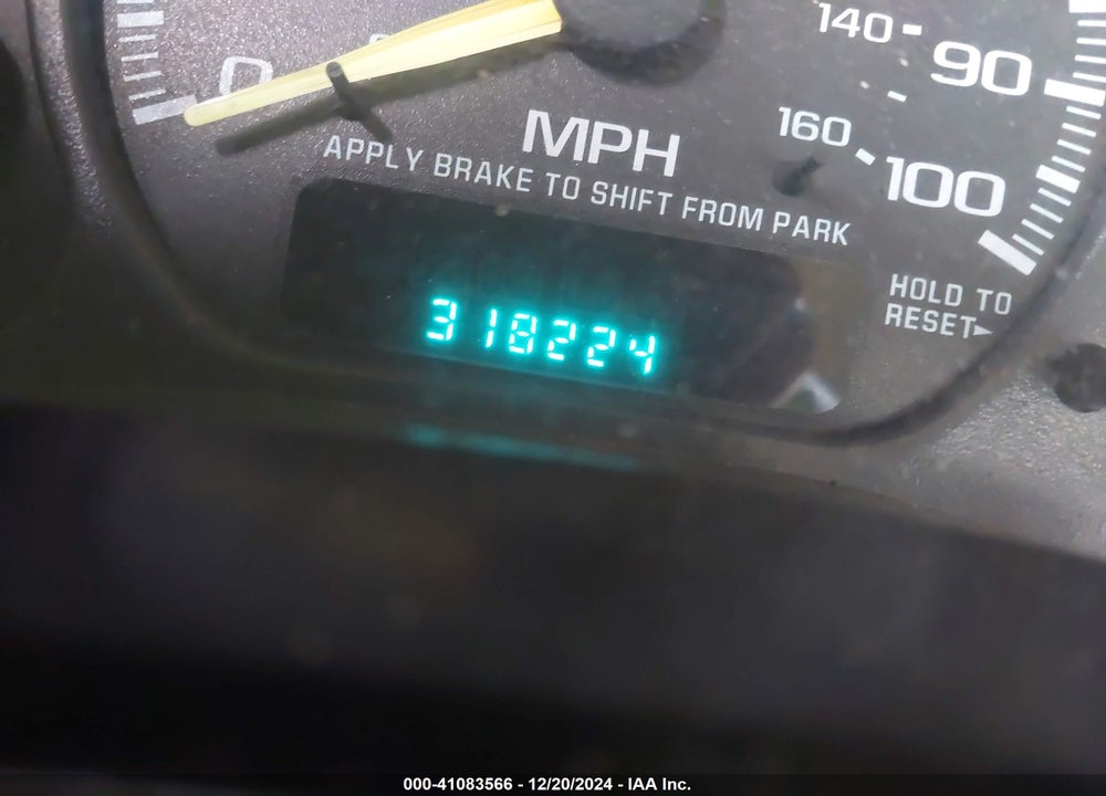 2001 CHEVROLET SILVERADO 1500 LS VIN: 1GCEK19TX1E145957