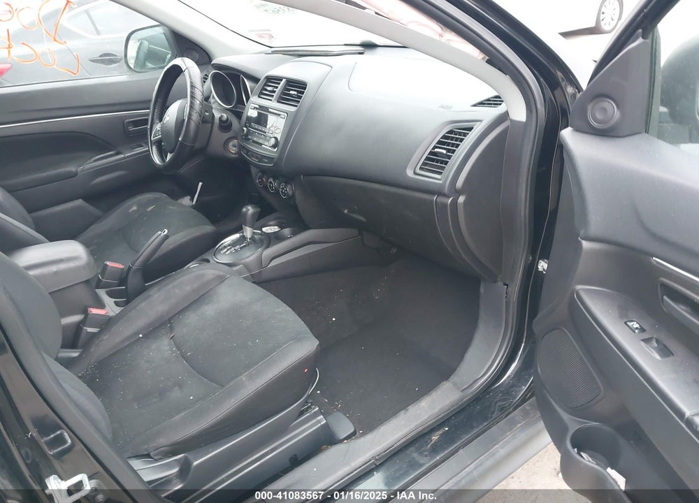 2015 MITSUBISHI OUTLANDER SPORT ES VIN: 4A4AR3AU1FE040525