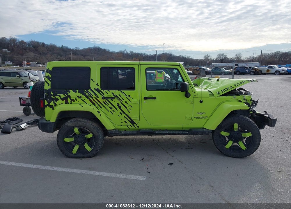2016 JEEP WRANGLER UNLIMITED SAHARA VIN: 1C4BJWEG7GL323176