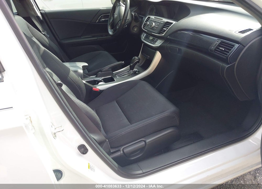 2015 HONDA ACCORD SPORT VIN: 1HGCR2F55FA207084