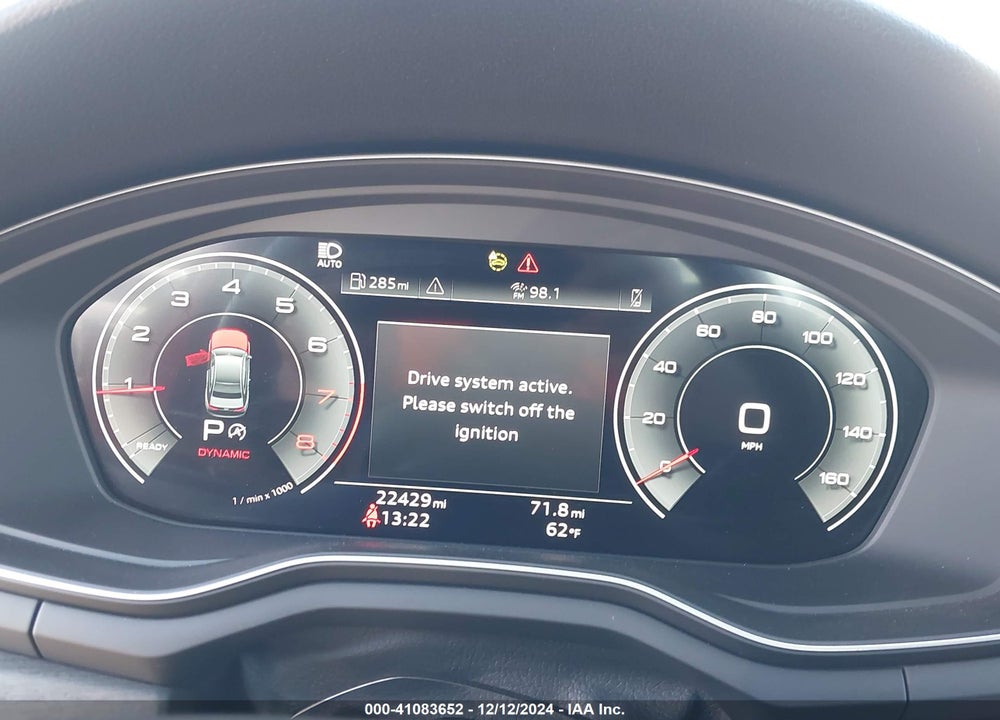 2024 AUDI A4 PREMIUM PLUS 45 TFSI S LINE QUATTRO S TRONIC VIN: WAUEAAF45RN006215