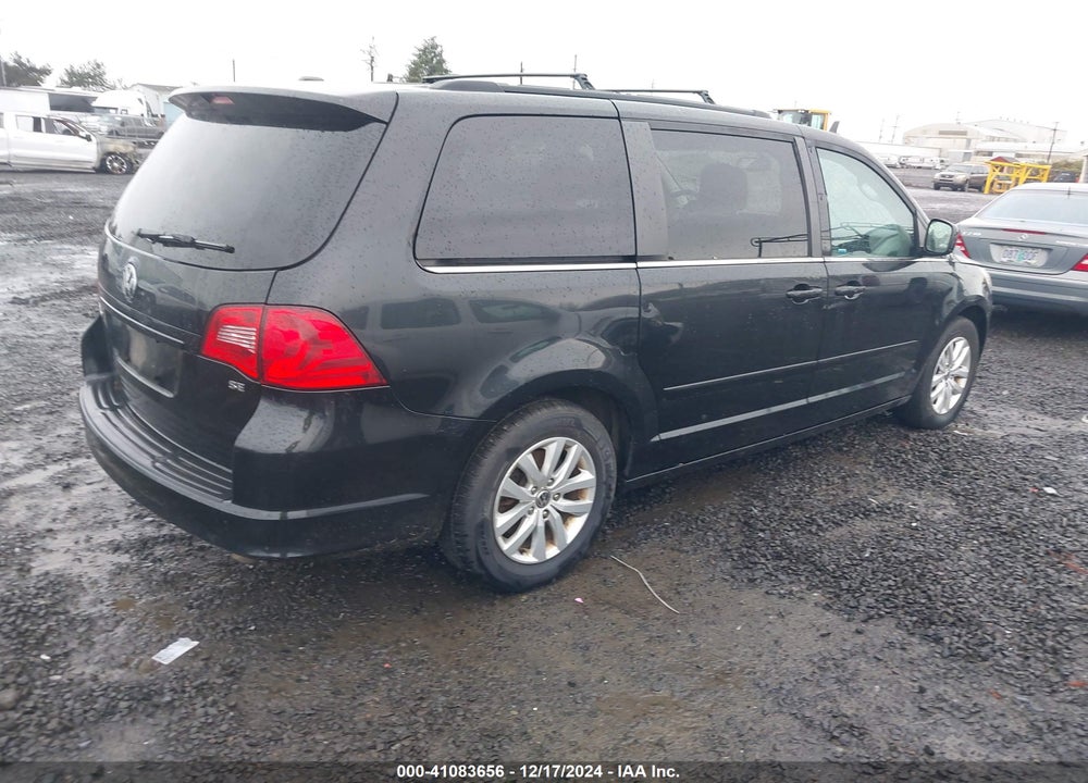 2013 VOLKSWAGEN ROUTAN SE VIN: 2C4RVABG4DR725542