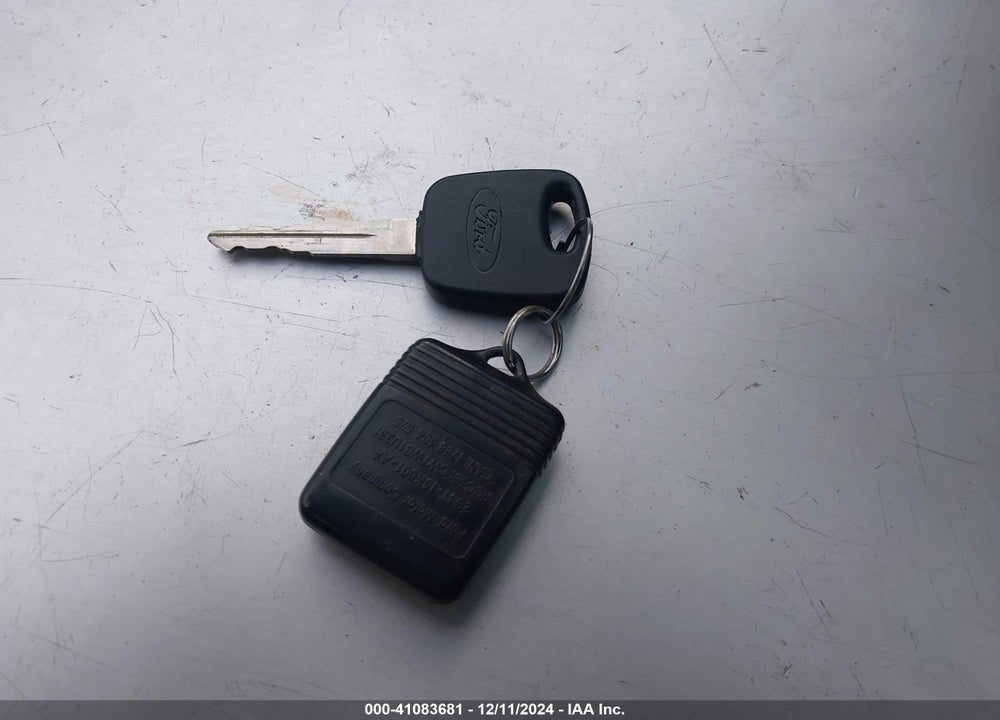 2004 FORD FOCUS ZX5 VIN: 3FAFP37Z54R109464