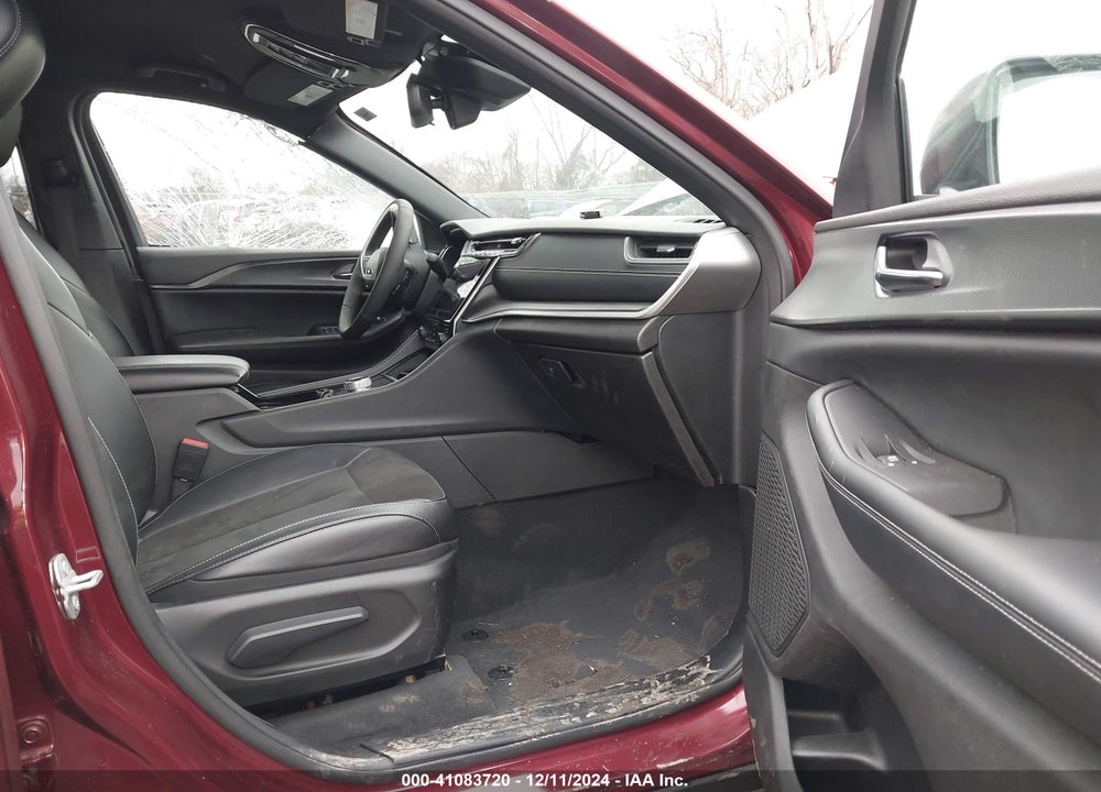 2023 JEEP GRAND CHEROKEE LIMITED 4X4 VIN: 1C4RJHBG0PC615184