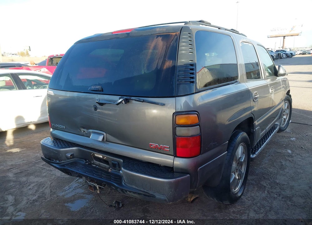 2006 GMC YUKON DENALI VIN: 1GKEK63U86J128494