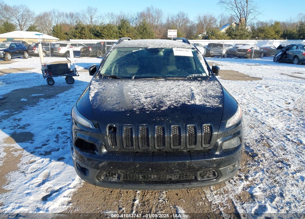 2018 JEEP CHEROKEE LATITUDE FWD VIN: 1C4PJLCB0JD556863
