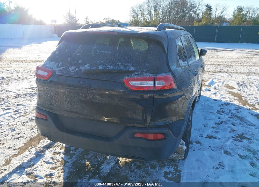 2018 JEEP CHEROKEE LATITUDE FWD VIN: 1C4PJLCB0JD556863