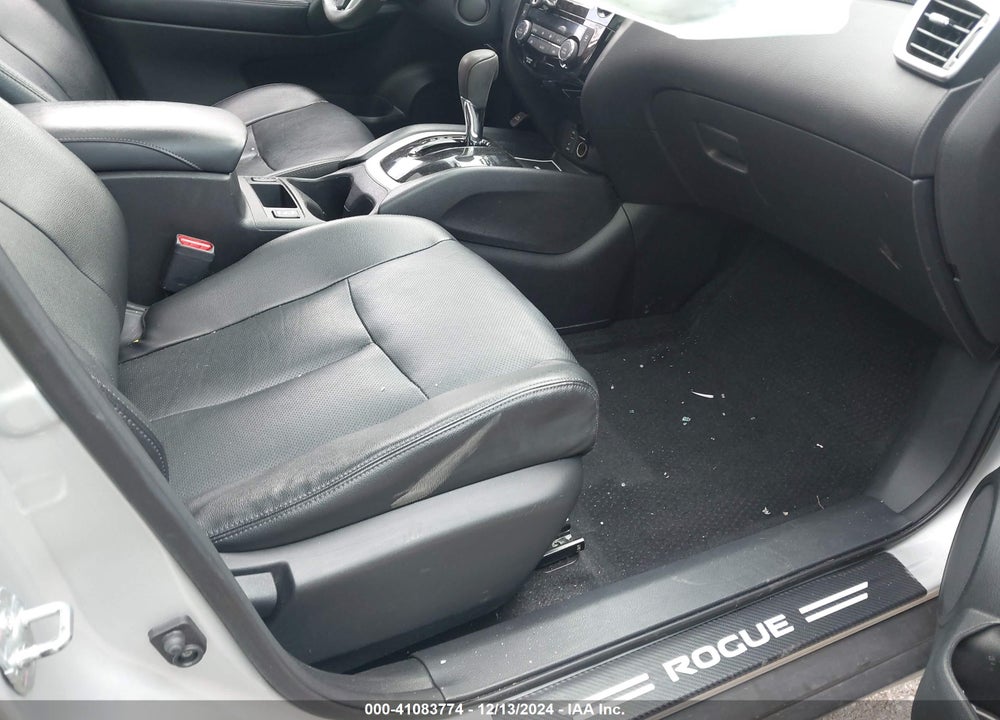 2016 NISSAN ROGUE SL VIN: 5N1AT2MV2GC742742