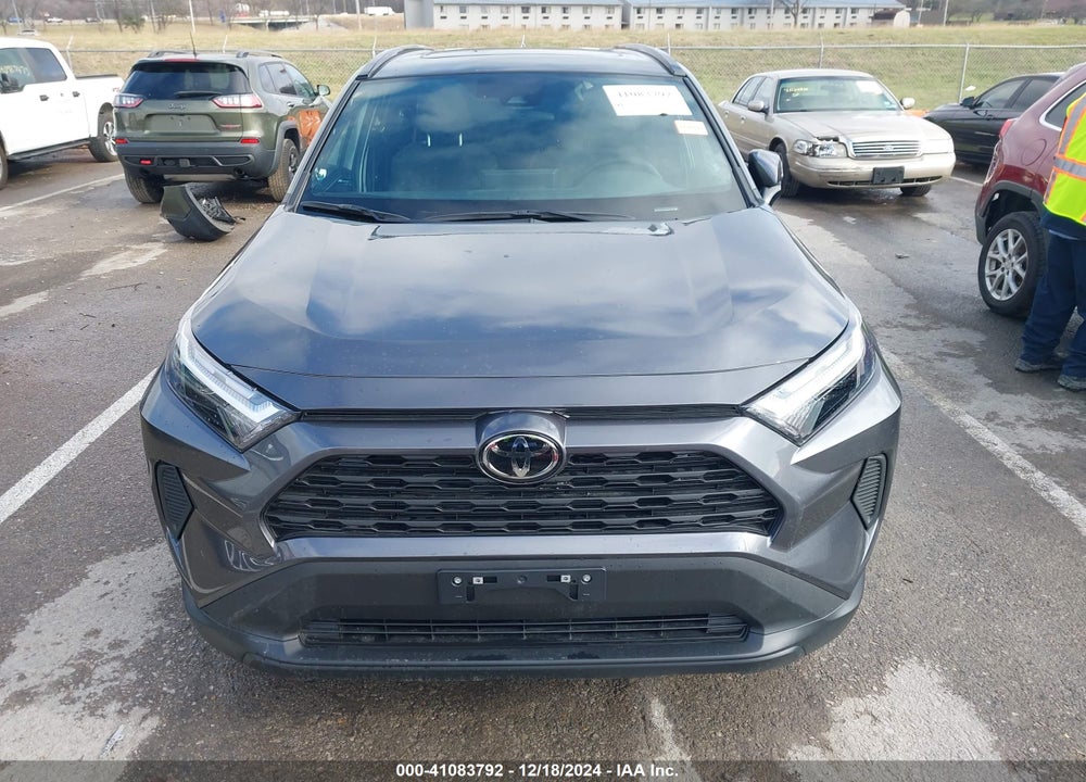 2024 TOYOTA RAV4 XLE VIN: 2T3P1RFVXRC471800