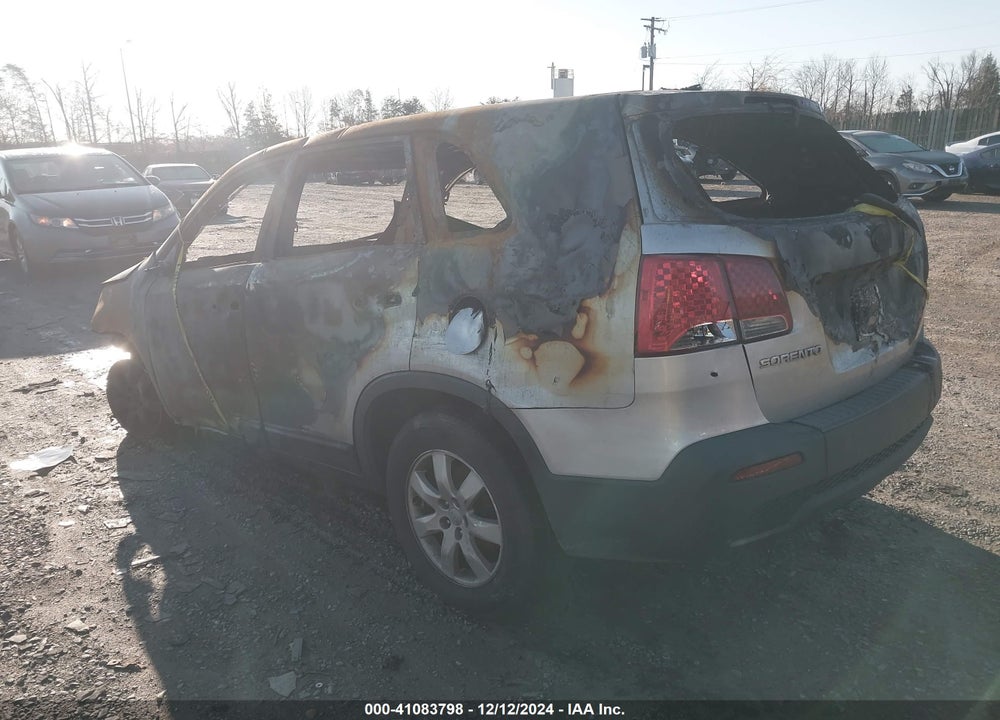 2012 KIA SORENTO LX VIN: 5XYKTDA64CG236904
