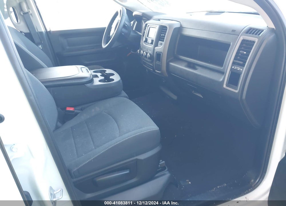 2022 RAM 1500 CLASSIC VIN: 1C6RR6FG5NS222976