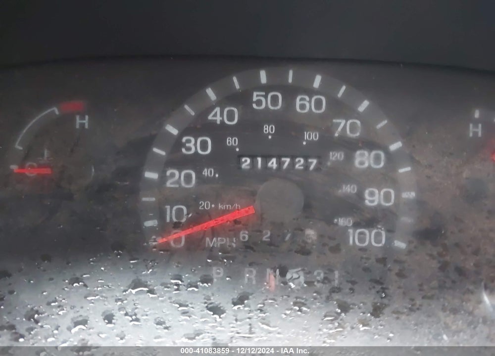 2000 FORD E-250 VIN: 1FTNE2422YHB86927