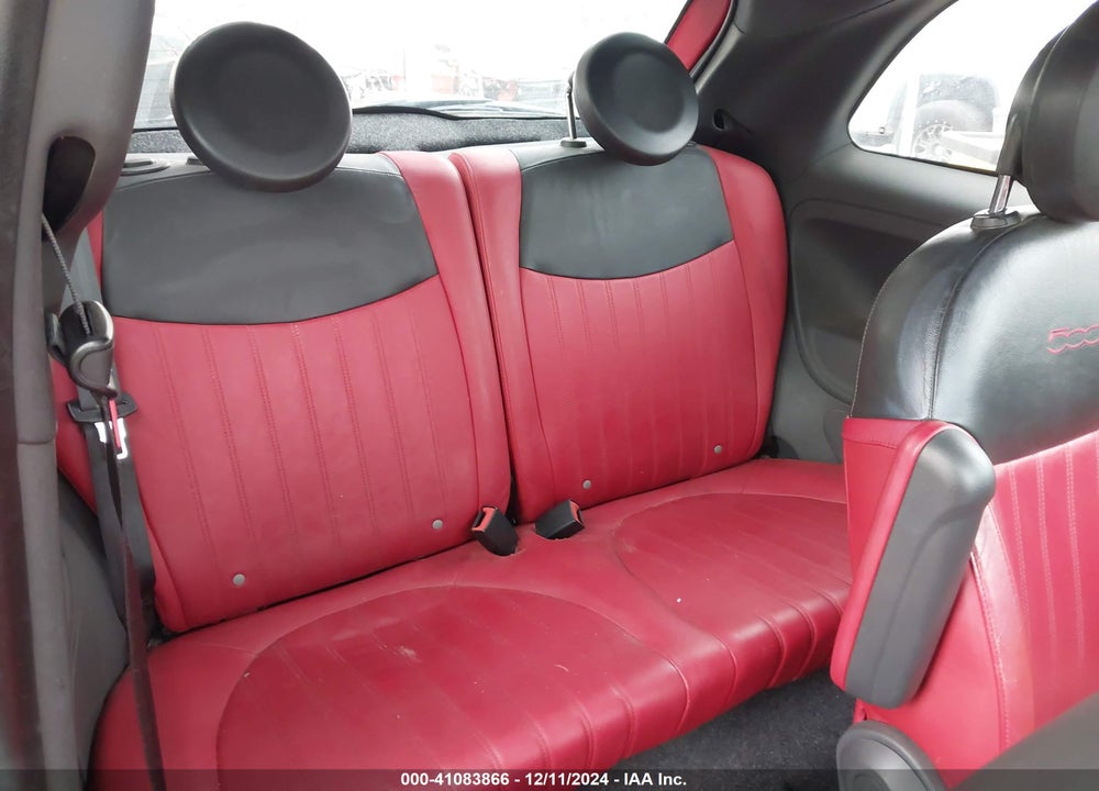 2013 FIAT 500 VIN: 3C3CFFBR1DT563257