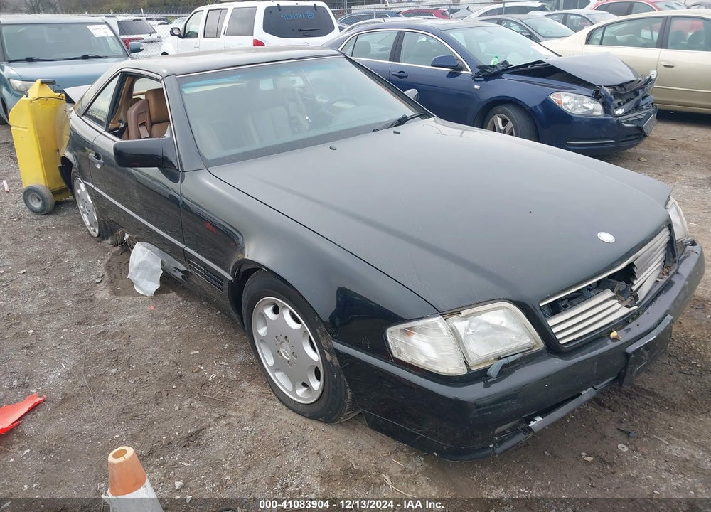 1990 MERCEDES-BENZ 500 SL VIN: WDBFA66E1LF002692
