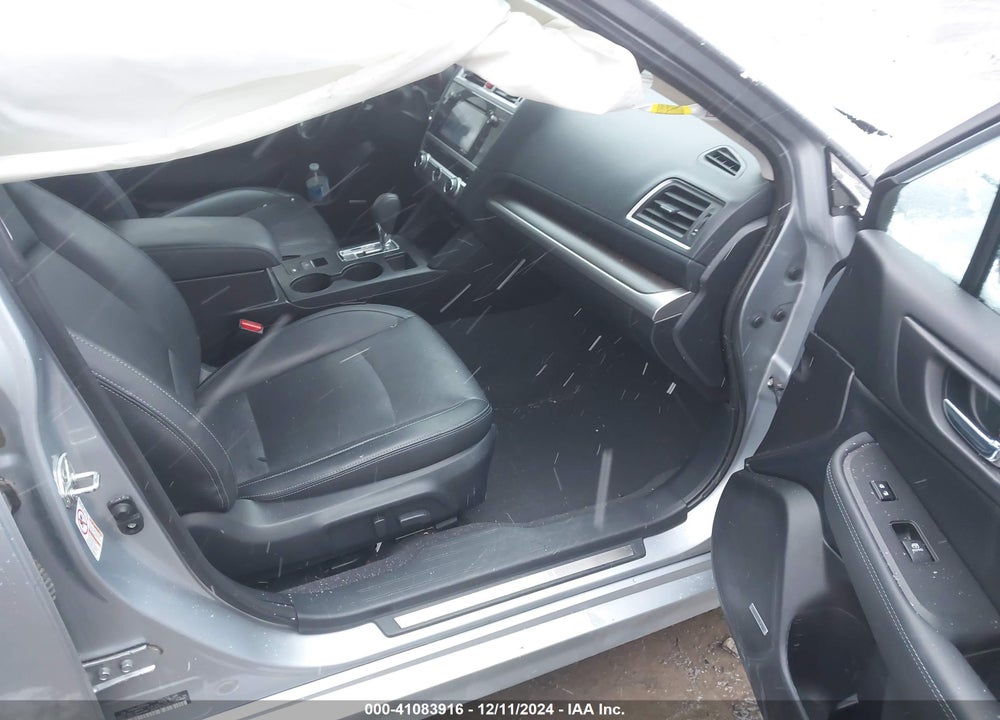 2016 SUBARU LEGACY 2.5I LIMITED VIN: 4S3BNAN63G3024329