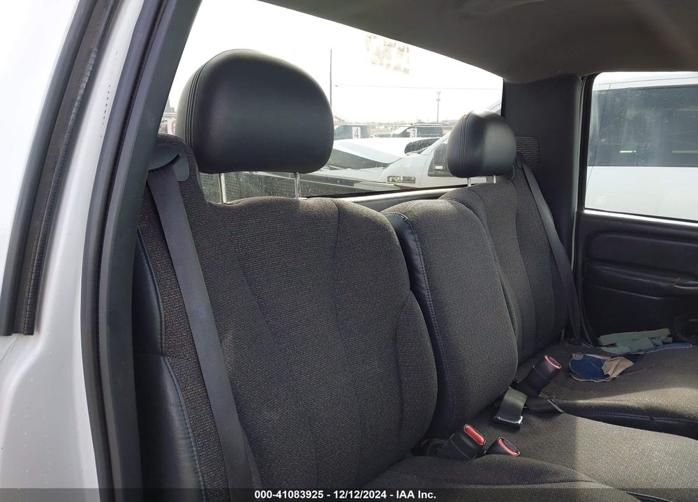 1999 GMC SIERRA 1500 SL VIN: 1GTEC14V8XE851260