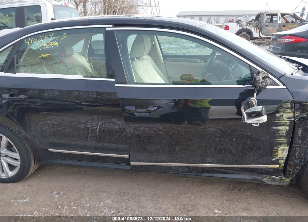 2017 VOLKSWAGEN PASSAT 1.8T SE VIN: 1VWGT7A33HC041284