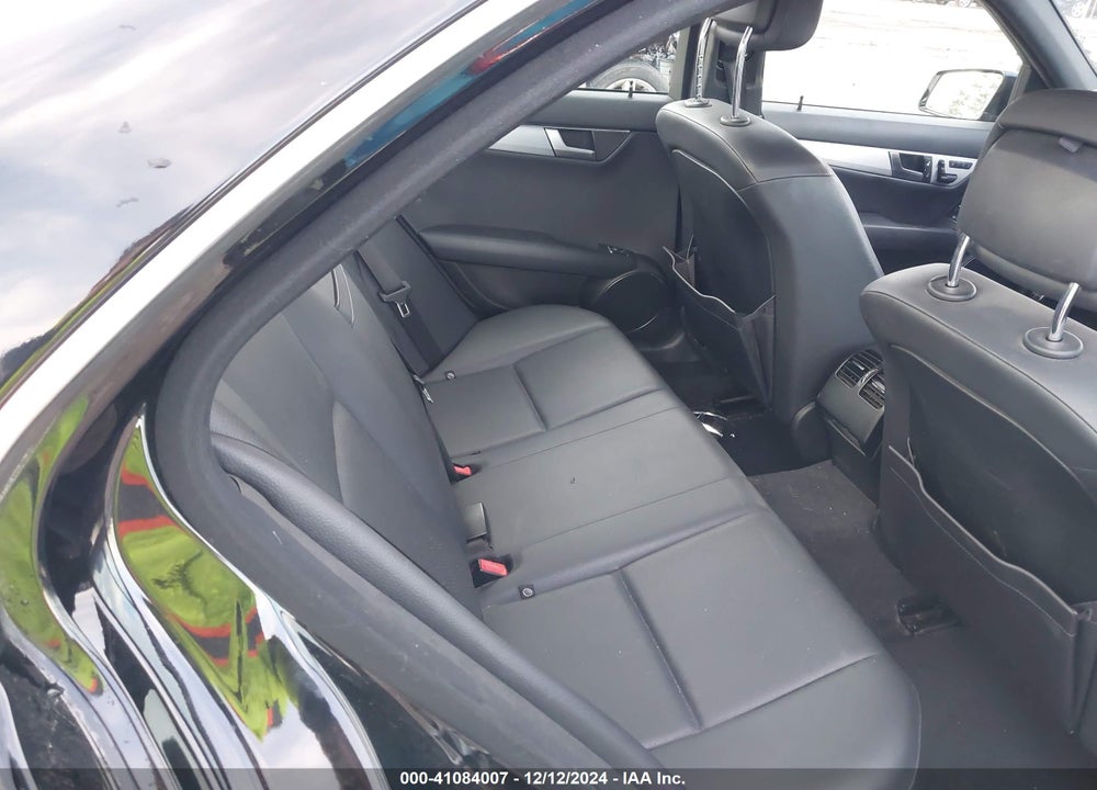 2013 MERCEDES-BENZ C 300 LUXURY 4MATIC/SPORT 4MATIC VIN: WDDGF8AB8DG129991