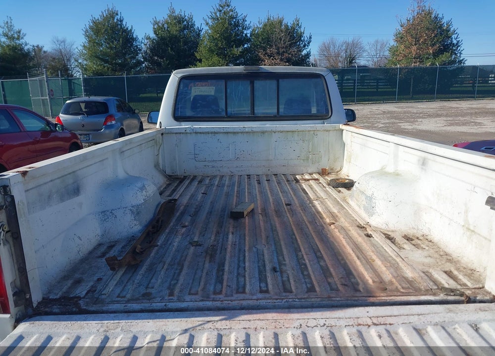 1992 FORD F150 VIN: 1FTDF15Y9NNA96497