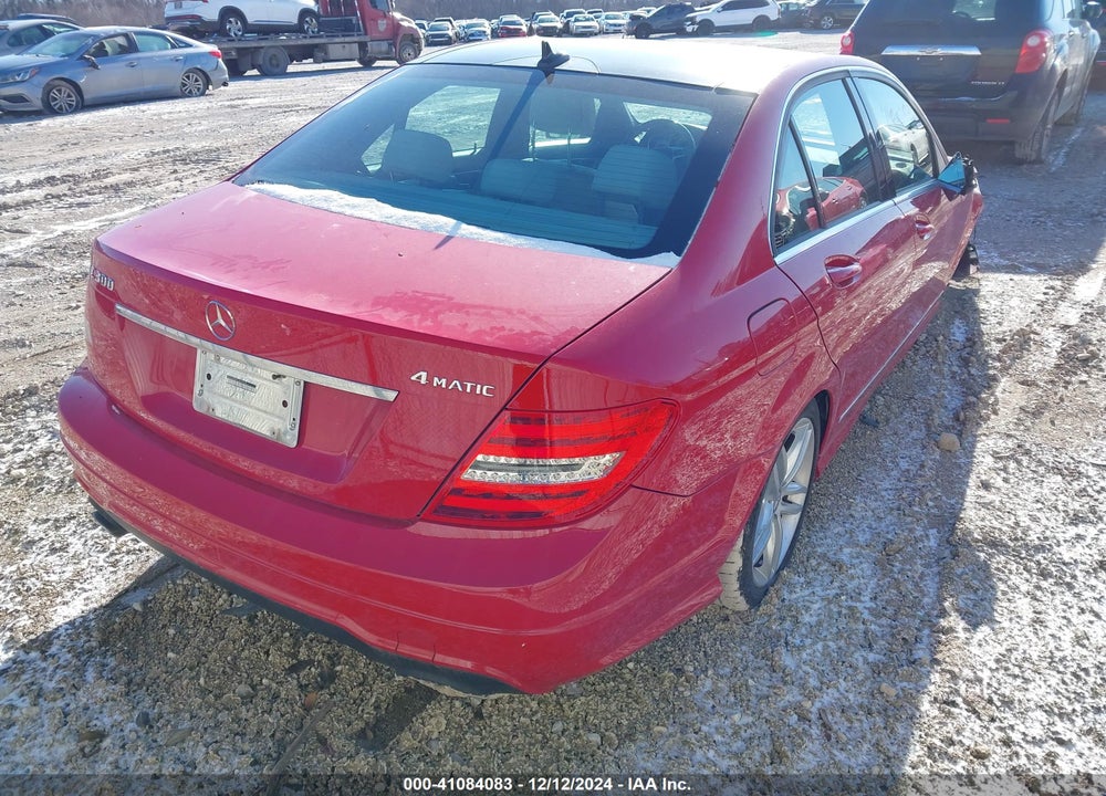 2012 MERCEDES-BENZ C 300 LUXURY 4MATIC/SPORT 4MATIC VIN: WDDGF8BB0CA601679
