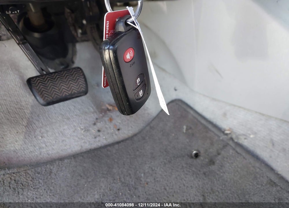 2011 TOYOTA PRIUS TWO VIN: JTDKN3DU9B1467035
